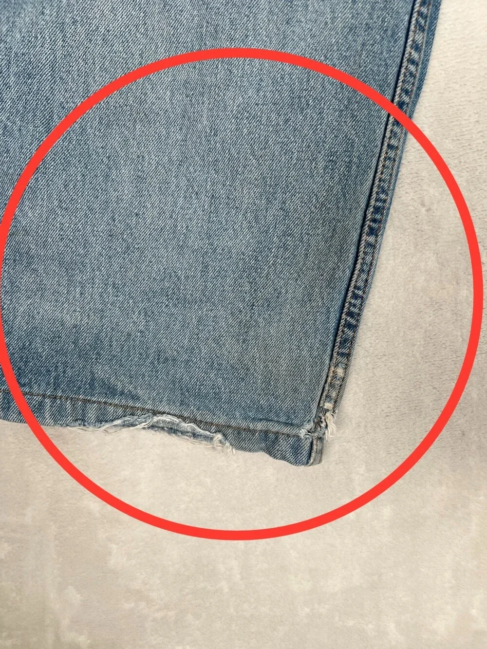 Vintage Levi’s 550 Denim Jeans Size 36x29 Medium Wash Distress Y2K Altered
